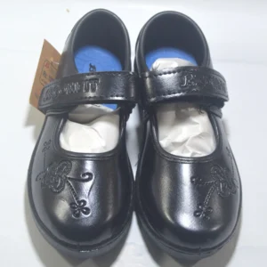 Girls Black Shoes-01