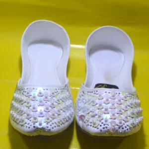 Khussa White-02